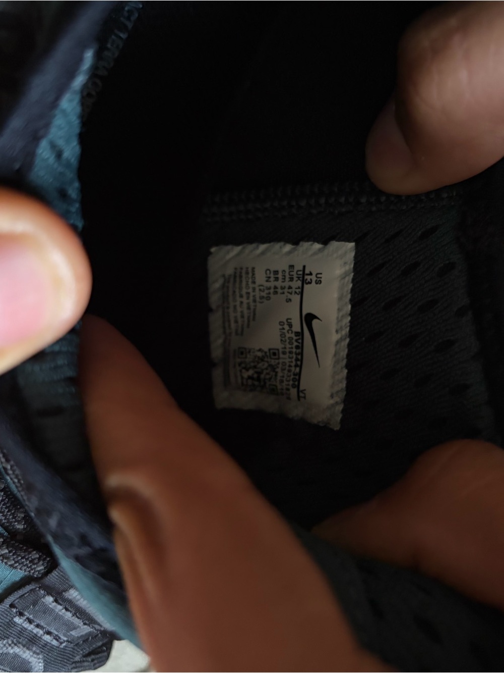 Nike Men’s ACG Trail Shoes — Teal and Black - Picture 6 of 6